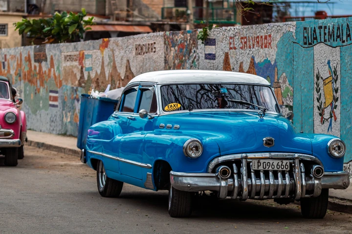 Cuba è ormai senza benzina, scattano i razionamenti sull'isola