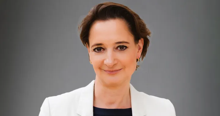 Rivoluzione in casa Dacia, via il CEO Denis Le Vot: arriva Katrin Adt, ex vicepresidente Mercedes