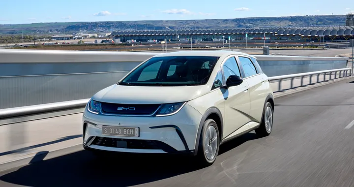 BYD vuole aprire una nuova fabbrica di auto in Europa