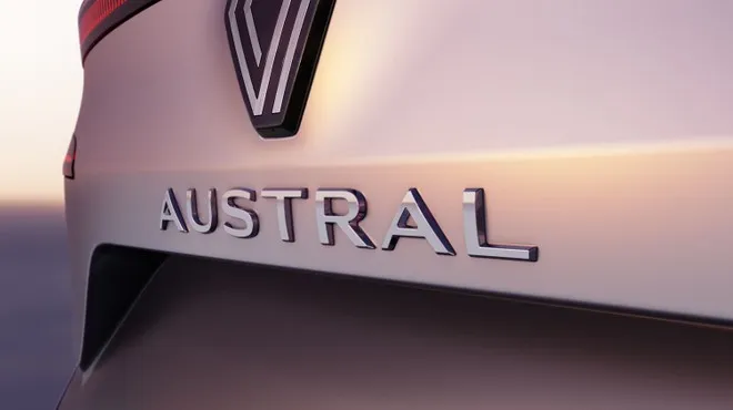 Renault Austral: l'erede di Kadjar si mostra nelle ultime foto spia