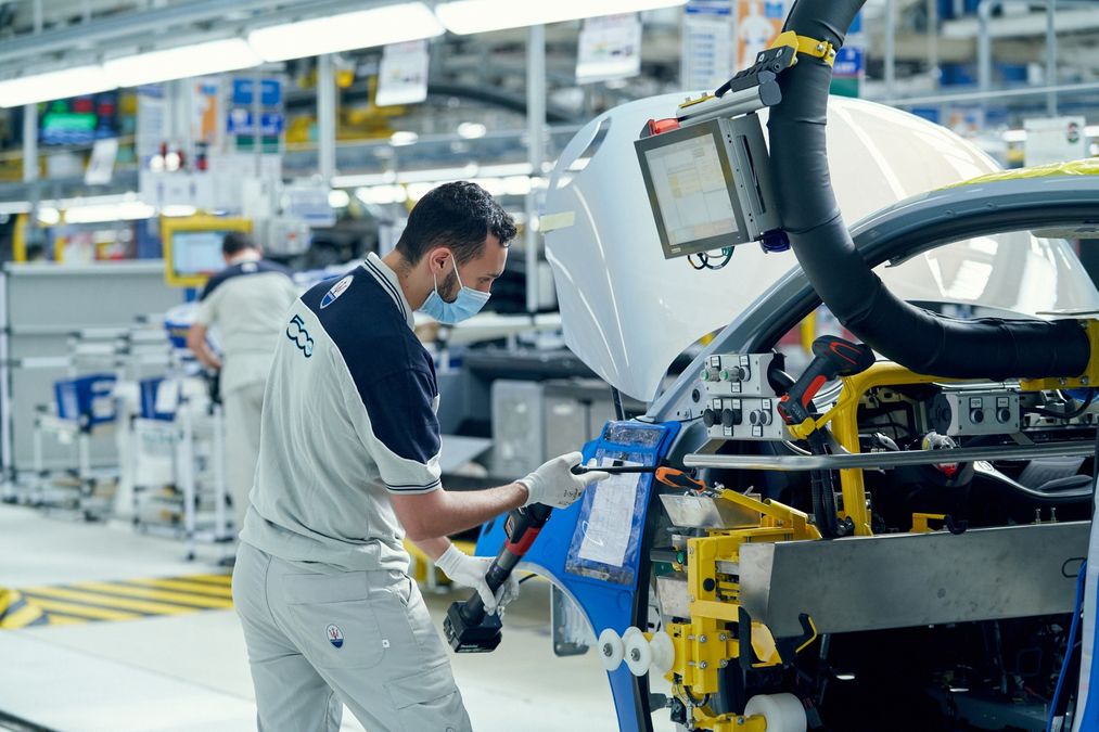 Stellantis, produzione italiana a picco: previsioni nere per fine anno