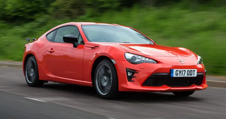 Debutto &quot;misterioso&quot; per Toyota e Subaru: potrebbe arrivare la nuova GT86