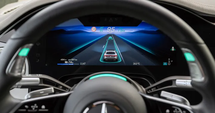 Il 2024 di Mercedes: avanti sull'elettrico, diesel sempre presente e un nuovo ibrido