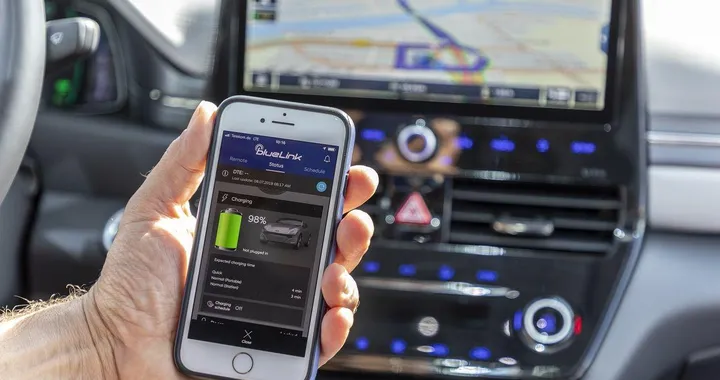 Hyundai Bluelink: infotainment connesso su tutta la gamma, SIM gratis per 5 anni