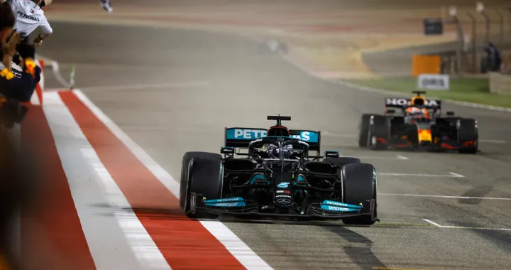 La Gazzetta del Motorsport: la Formula 1 riparte nel segno di Hamilton