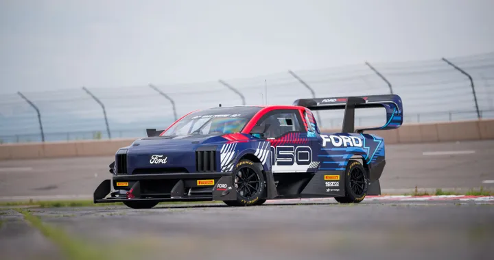Ford F-150 Lightning SuperTruck, oltre 1.400 CV per puntare alla Pikes Peak