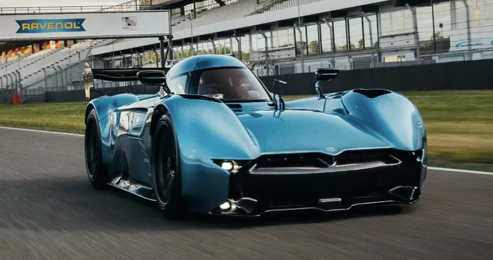 McMurtry Speirling, record a Hockenheim. Battuta la Mercedes-AMG One