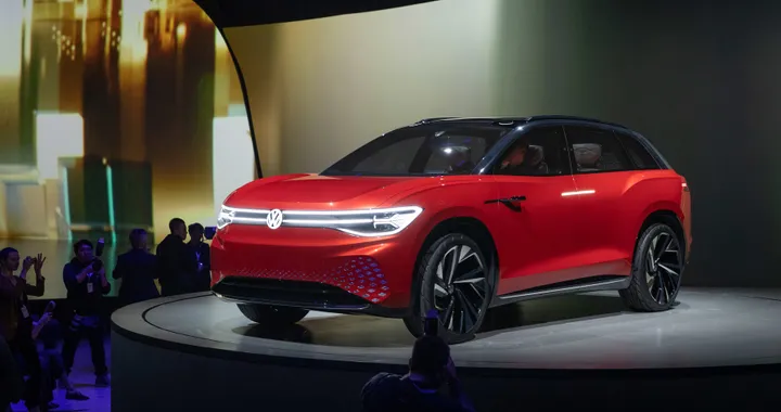 Volkswagen ID. ROOMZ: il grande concept SUV elettrico debutta a Shanghai