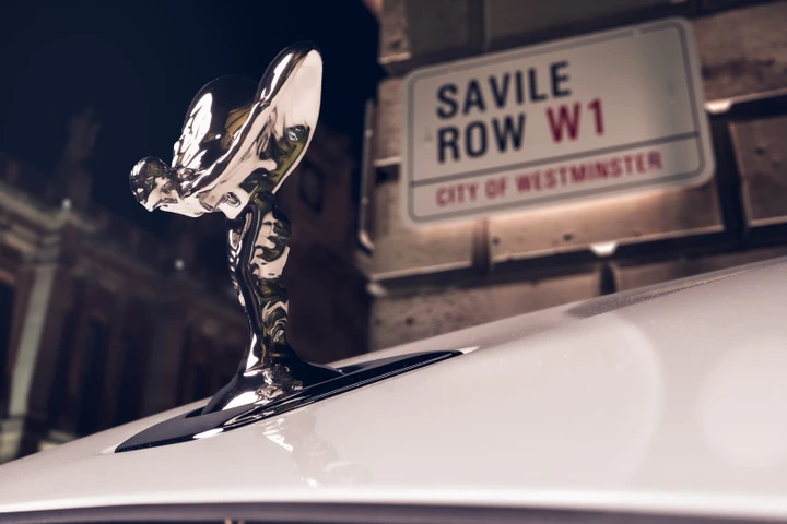Rolls-Royce Ghost Savile Row: celebra l’alta sartoria inglese