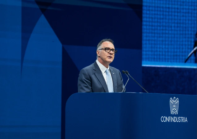 Orsini: «Imponendo l'elettrico l'Europa ha avvantaggiato la Cina»
