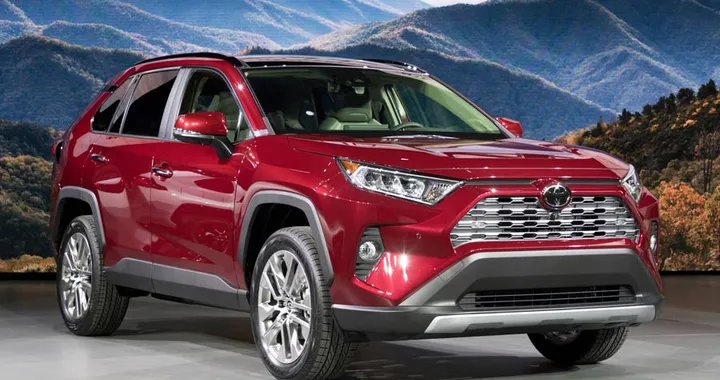 Toyota RAV4 davanti a Volkswagen Tiguan: è il SUV più venduto al mondo