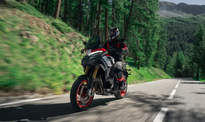 Ducati Multistrada V4 Pikes Peak 2027: tecnologia e livrea da MotoGP