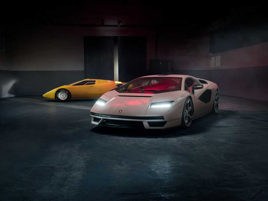 Lamborghini pronta a svelare un’hypercar ispirata ai design più iconici del marchio