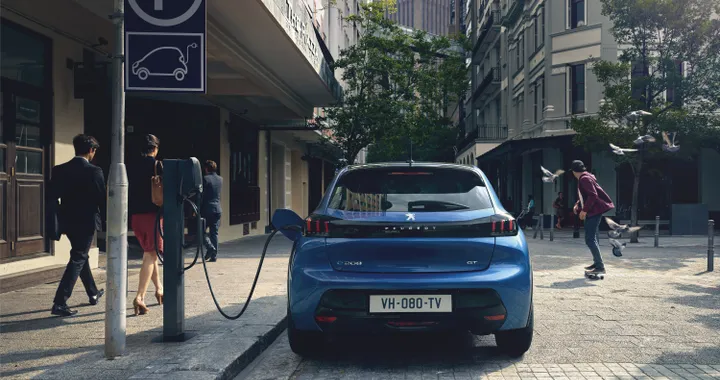 Peugeot: Wallbox Enel X inclusa con i suoi modelli elettrificati