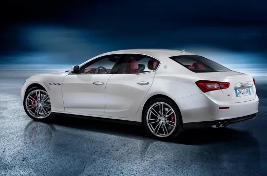 Maserati Ghibli: l'annuncio ufficiale e le caratteristiche