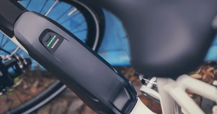 Shimano: nuove batterie da 630 Wh per le eBike per avere più autonomia