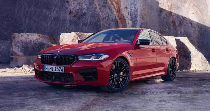 BMW M5, collaudi al Nurburgring per la nuova generazione. Video spia