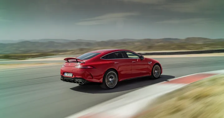 Mercedes AMG, il motore V8 durerà ancora 10 anni