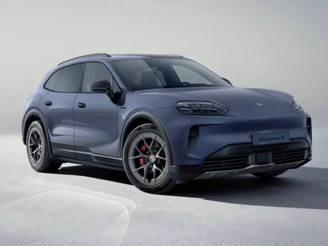  Cayenne Coupé Electric