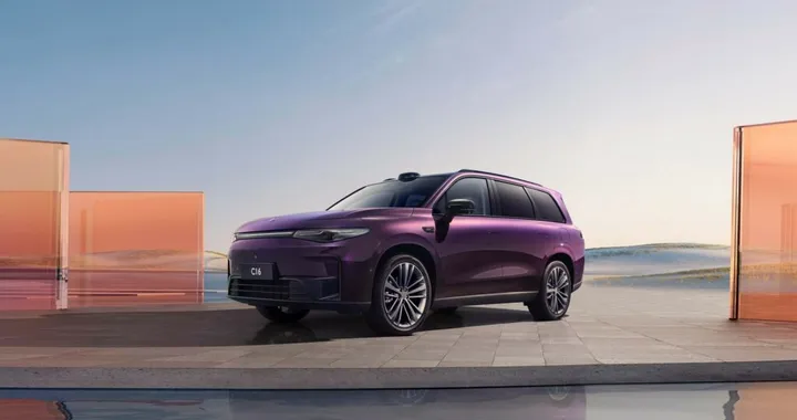 Leapmotor C16, il nuovo SUV elettrico debutta in Cina (anche con range extender)