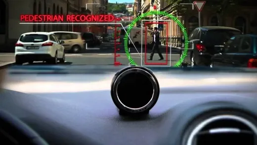 Intel e l'acquisizione di Mobileye per la guida autonoma