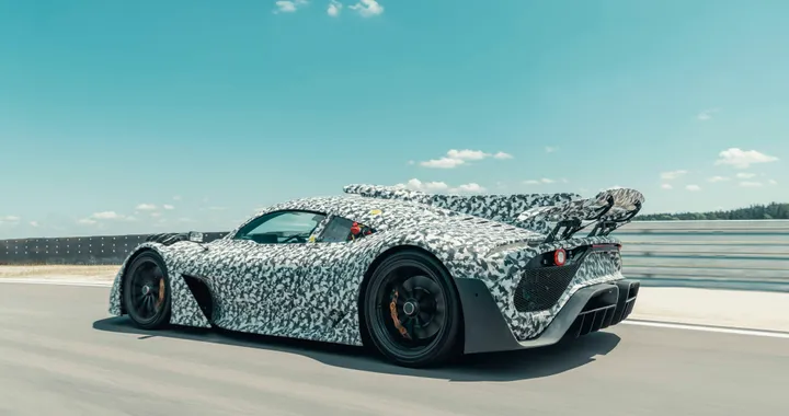 Mercedes-AMG Project One ruggisce nel video dei primi test su pista