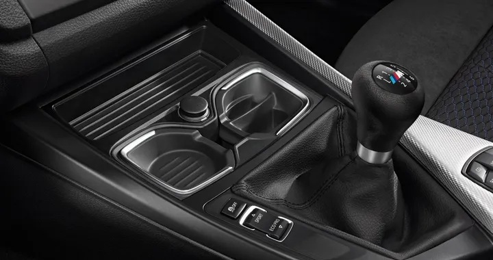 BMW Serie 1 tre porte e BMW M135i: foto e nuovi dettagli