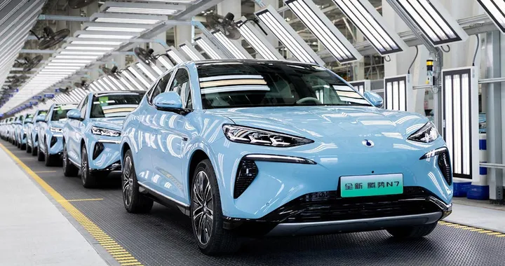 Auto elettriche cinesi, le reazioni dell'industria sui dazi: trovare un'intesa