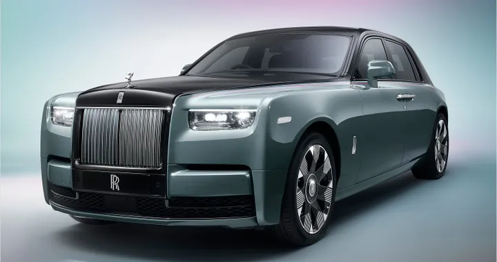 Rolls-Royce Phantom: tutte le novità del restyling 2022