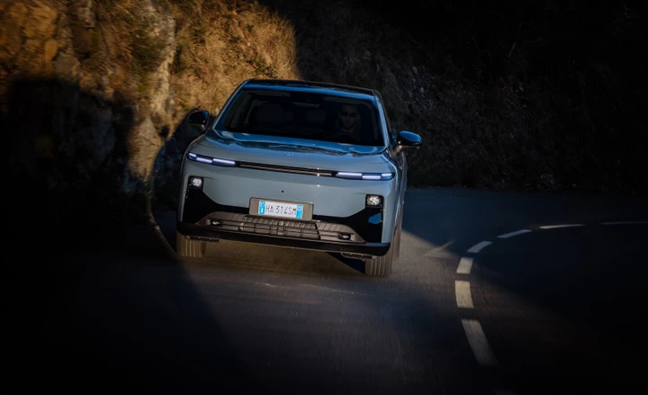 ingrandisci immagine