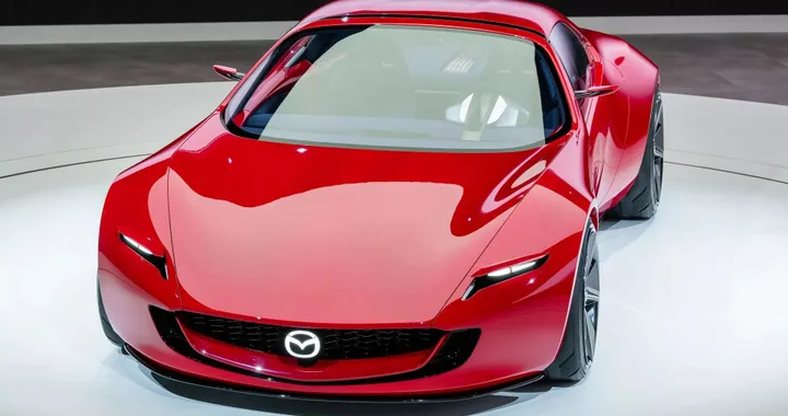 Mazda Iconic SP: la sportiva ibrida con motore rotativo verso la produzione in serie