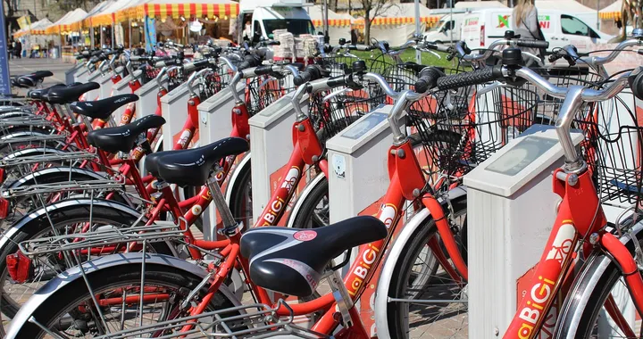 Top 10 delle capitali europee con i trasporti più ecologici: Londra in testa