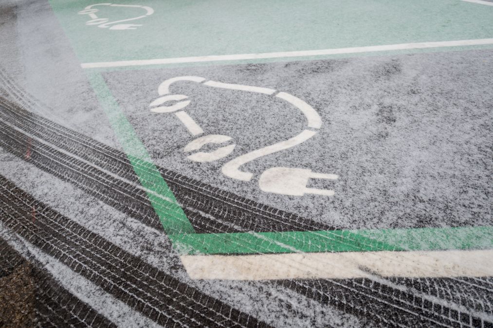 Inverno killer per EV: autonomia crolla del 70%!