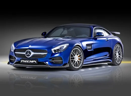 Mercedes-AMG GT diventa RSR con Piecha