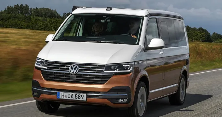 VW California T6 2019: spazio e tecnologia per la vita all'aria aperta