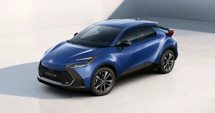 Toyota C-HR 2026, piccoli aggiornamenti con il nuovo Model Year