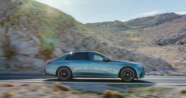 Nuove Mercedes Classe E: prezzi e versioni per l'Italia