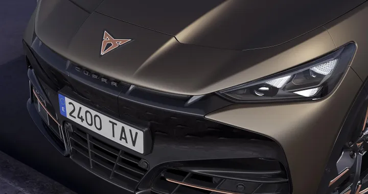 CUPRA Tavascan si aggiorna con piccole novità di equipaggiamenti, funzioni e servizi