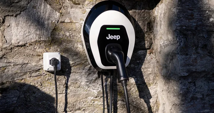 FCA, con Easy Wallbox le auto elettriche e Plug-in si ricaricano facilmente