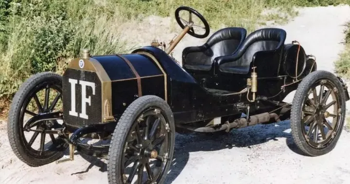 Isotta Fraschini Fenc: un gioiello della storia automobilistica italiana è in vendita