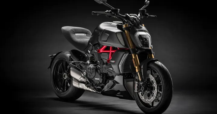 Ducati Diavel 1260 e 1260 S: svelate le caratteristiche del modello 2019