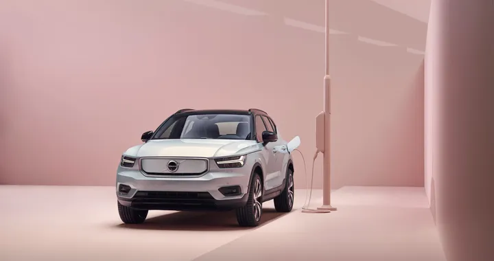 Volvo XC40 Recharge ufficiale: 100% elettrica con 400km di autonomia