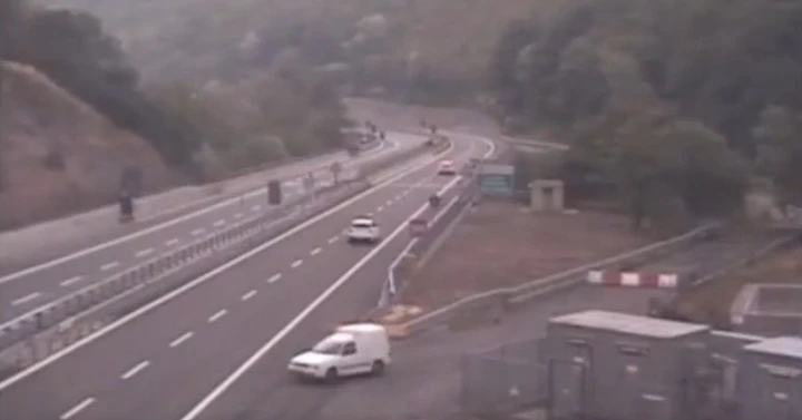 Panico sull'A1, in contromano per 50 km: era sotto effetto di stupefacenti