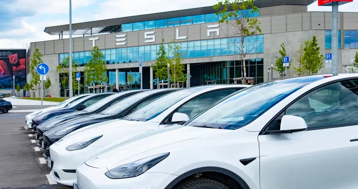 Guida autonoma: chiesto il rinvio per i Robotaxi di Tesla ad Austin