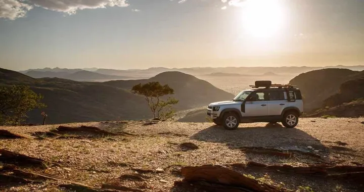Land Rover Defender Days 2020: il lancio è virtuale