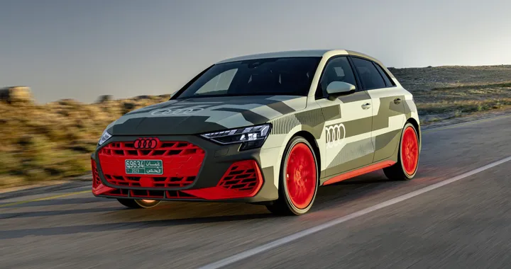 Audi S3, con il restyling la potenza sale a 333 CV
