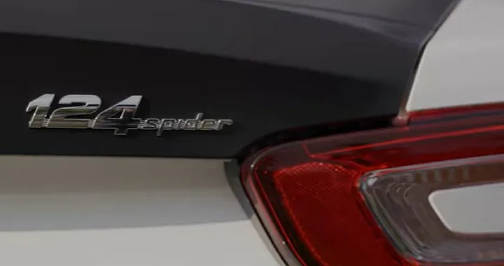 Fiat 124 Spider Abarth: prime anticipazioni sul MY 2019 | TEASER