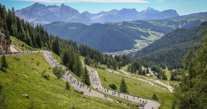 Bosch eBike: 58 km e 4 Passi sulle Dolomiti senza allenamento grazie alla bici elettrica