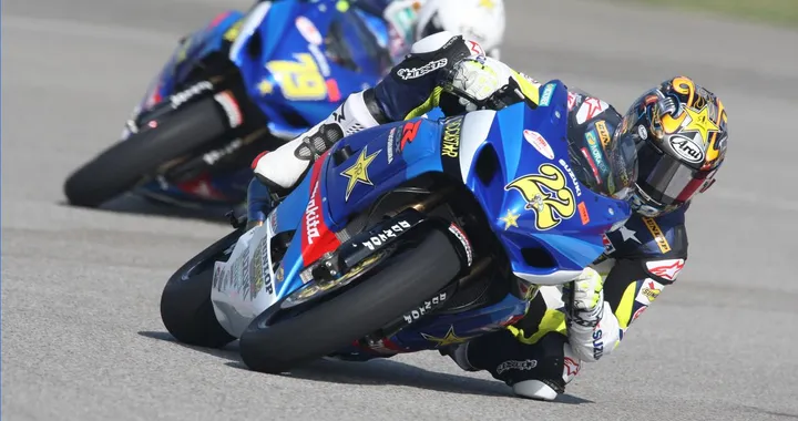 Suzuki cerca testimonial per le due ruote, contest in arrivo su Facebook
