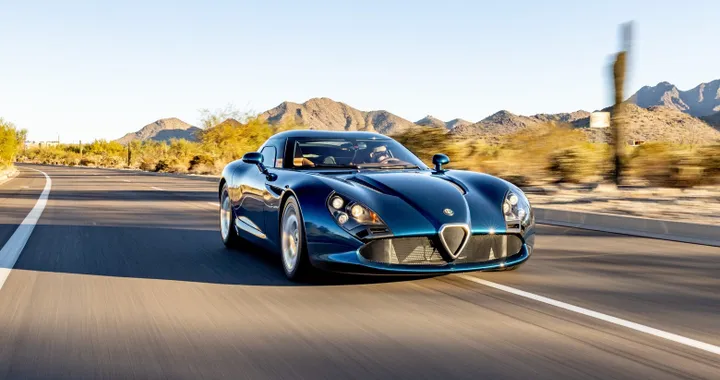 Sembra un'Alfa Romeo ma nasconde un segreto